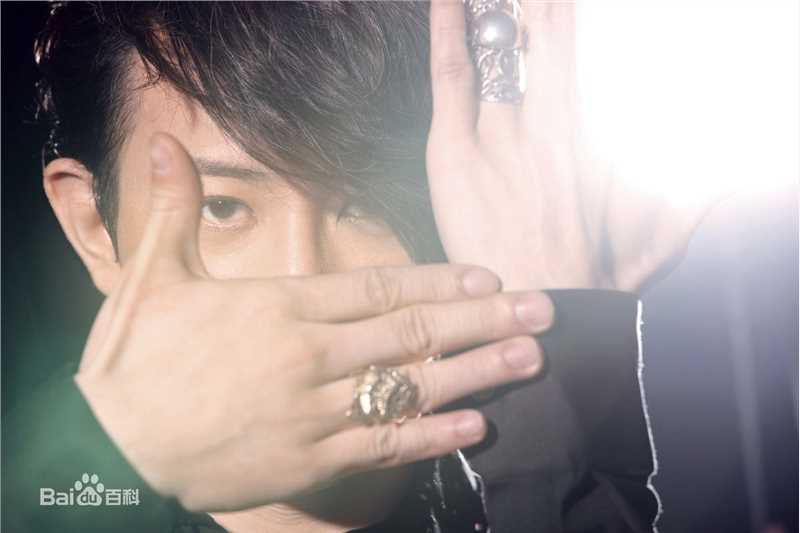 最优质刘谦(Louis Liu（路易斯·刘）)精彩图册