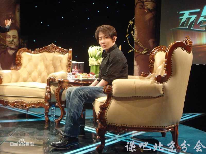 刘谦(Louis Liu（路易斯·刘）)录制五星夜话图片图册