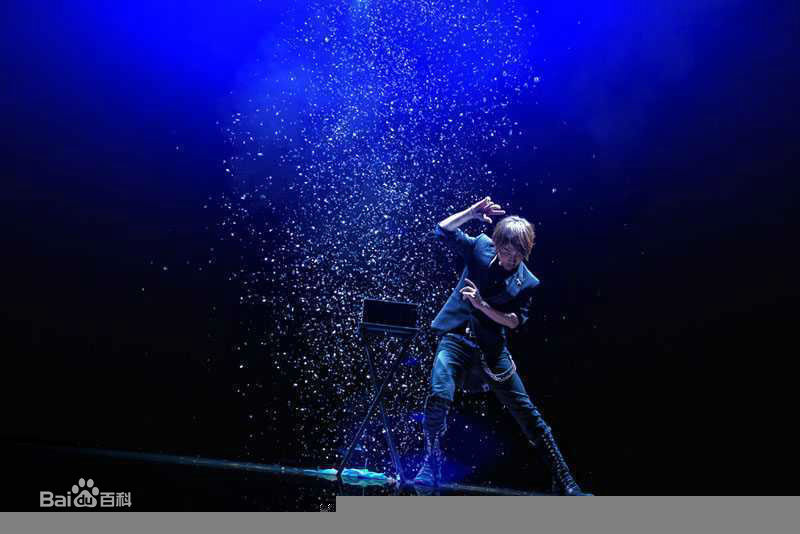 刘谦(Louis Liu（路易斯·刘）)演出照片生活照