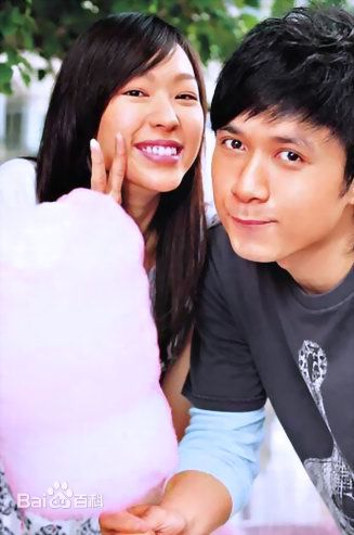 最新刘喆莹(Queena)性感图片