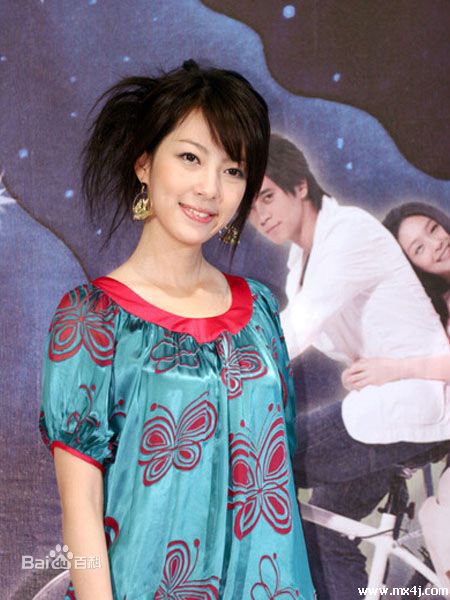 路嘉欣(Jozie Lu)的生活照性感图片图集