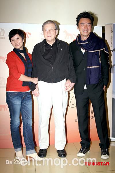 李烈出席的活动照片图册