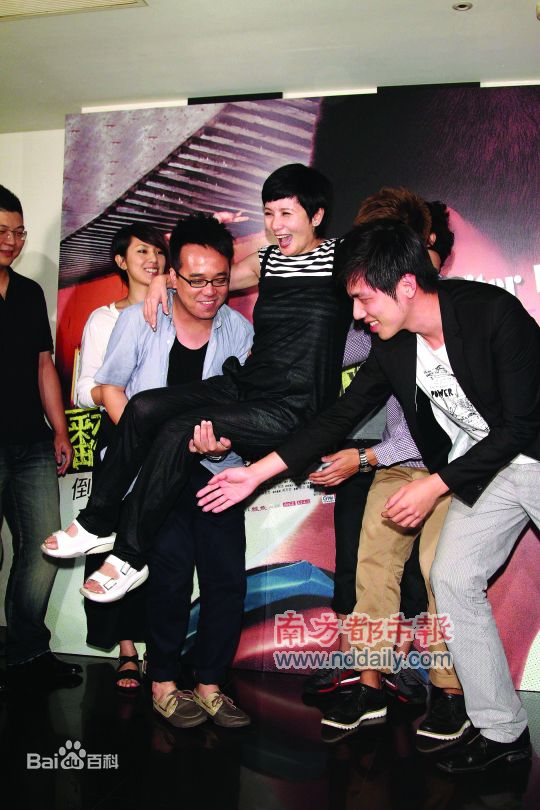 李烈出席的活动照片图册