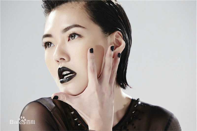 最新徐熙娣(Elephant Dee)在小S暗黑摇滚《心脏喷血》中的图集