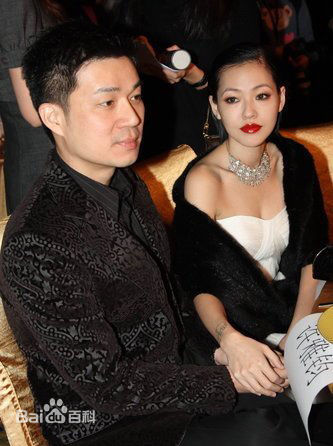 徐熙娣(Elephant Dee)与丈夫、女儿生活照