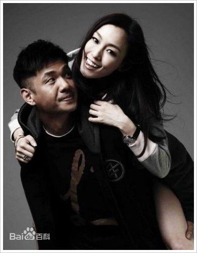 陈建州(Blackie、Charles)与范玮琪素颜照相册