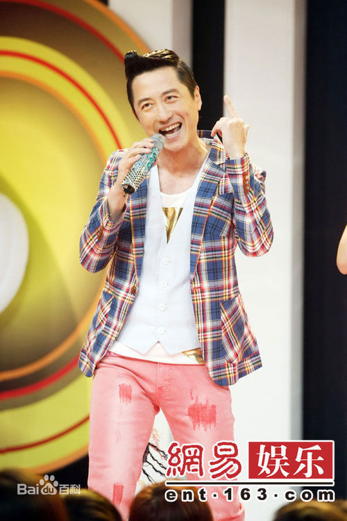 庾澄庆(Harlem Yu)演出照前后照片