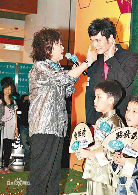 朱(Choo Mi Mi)出席活动照前后照片