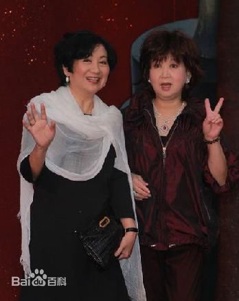 朱(Choo Mi Mi)出席活动照前后照片