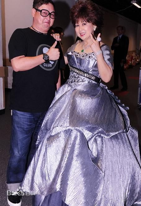 朱(Choo Mi Mi)出席活动照前后照片