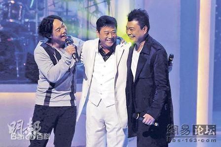 夏雨参加活动照片素颜照相册