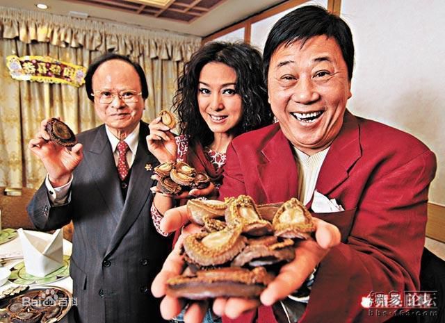 夏雨参加活动照片素颜照相册