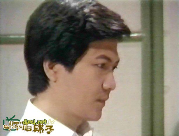 黄允财(Wong Wan Choi)信是有缘截图前后照片