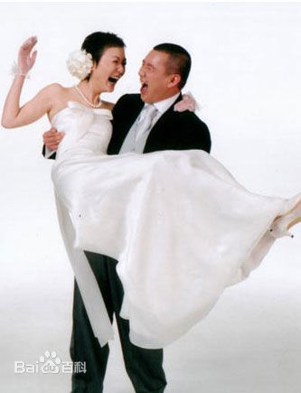 田蕊妮(Kristal Tin)结婚照壁纸壁纸