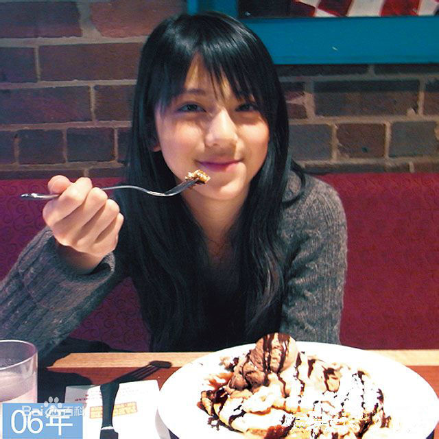 吴千语(Karena Ng)成长照生活照