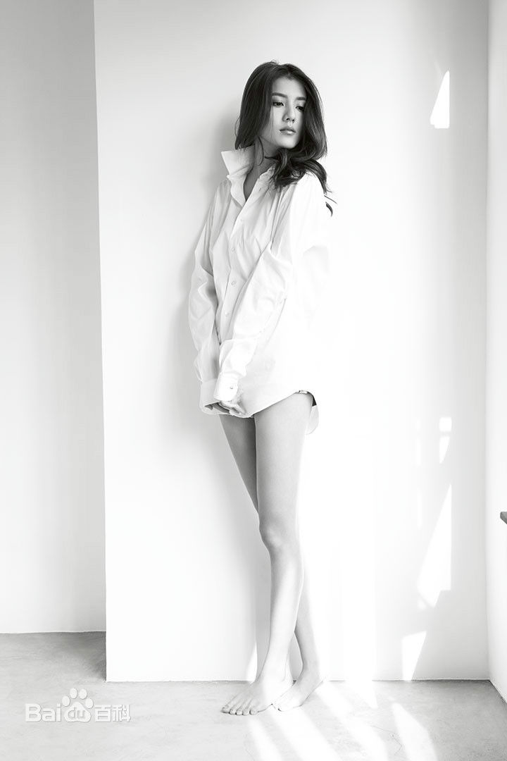 最新吴千语(Karena Ng)图片