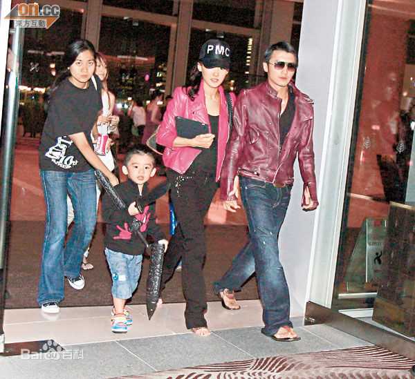 最新谢振轩(Lucas Tse)性感图片