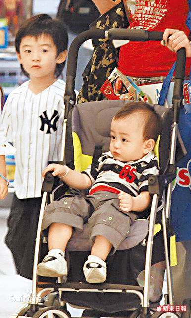 谢振轩(Lucas Tse)2011年照片图册