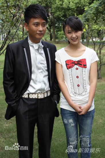 最新甘薇(Gan Vei)在电影《之地》花絮中的图集