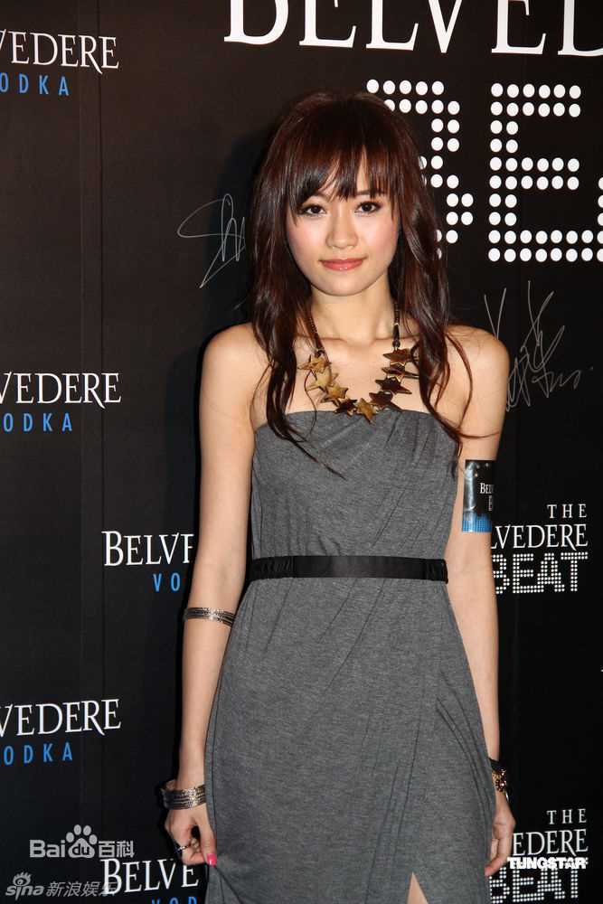 最新杨爱瑾(Miki Yeung)精彩图册