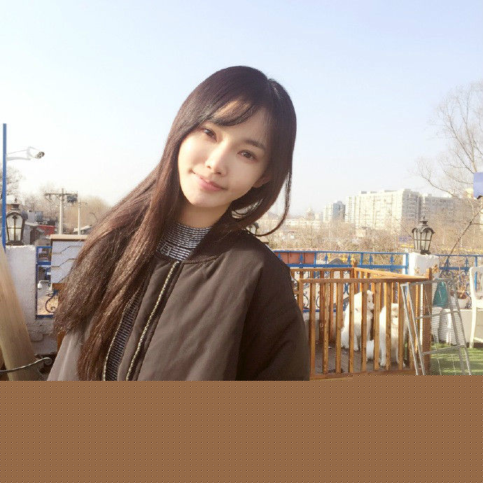 童菲(Kimmy)生活照壁纸壁纸