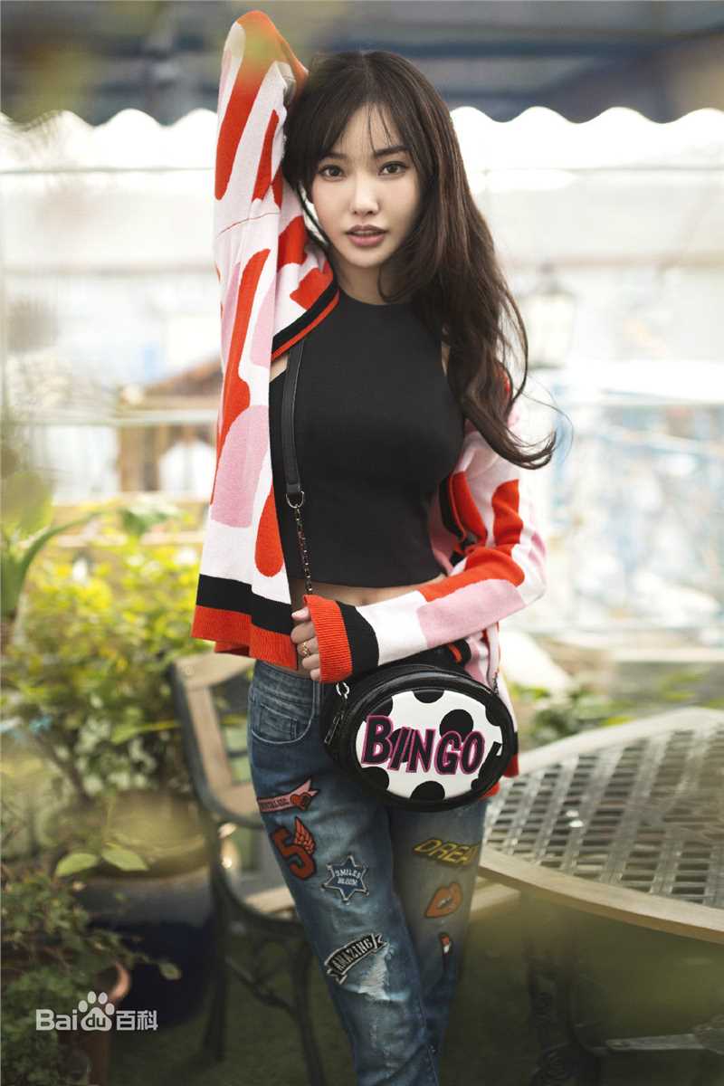 童菲(Kimmy)街拍前后照片