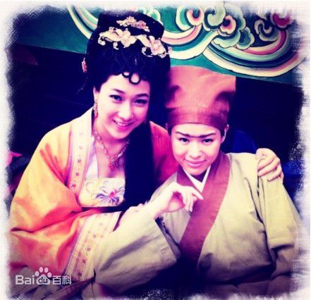 钟嘉欣(Linda Chung)2011年《乐府藏龙》最优质剧照