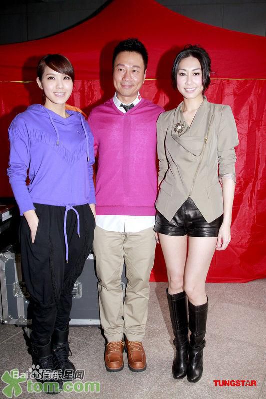 胡定欣(WU TING YAN，Nancy Wu)2010年活动前后照片