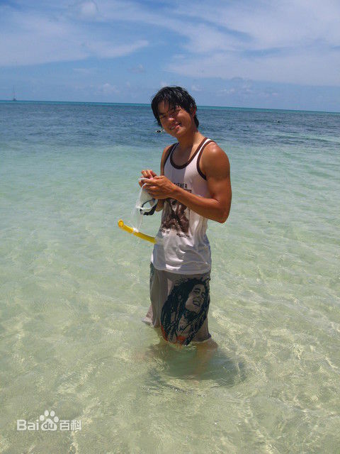 王宥胜(Chris Wang)生活中的素颜照相册