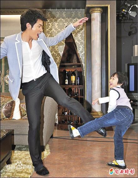 王宥胜(Chris Wang)真爱找麻烦剧照