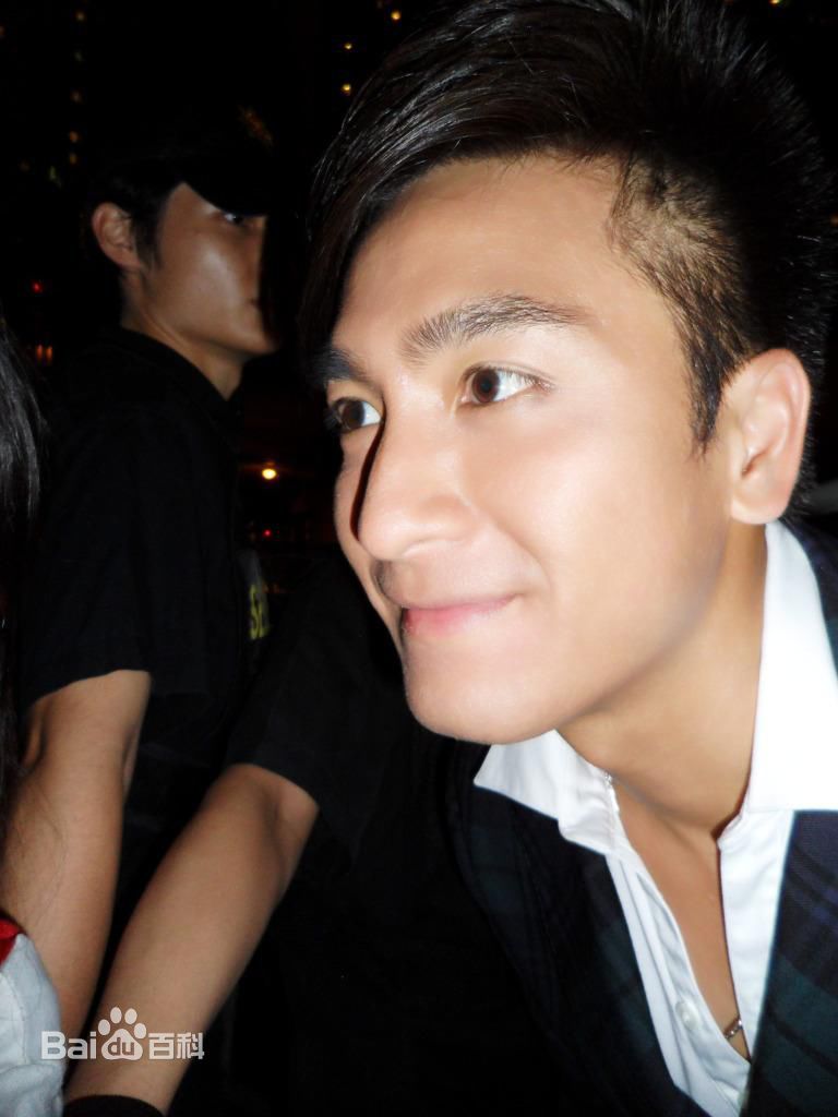 阮兆祥(Louis Yuen)马国明生活照生活照相册