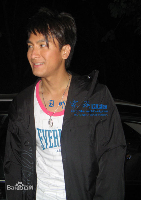 阮兆祥(Louis Yuen)马明_生活照素颜照相册