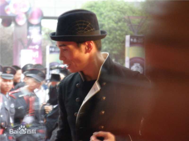 陈豪(Moses Chan)2010年参加榜中榜星光大道及颁奖典礼图片图集