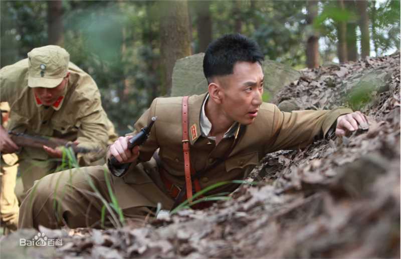 张经伟(JingWei Zhang)演员前后照片