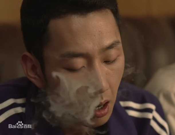 张经伟(JingWei Zhang)演员前后照片