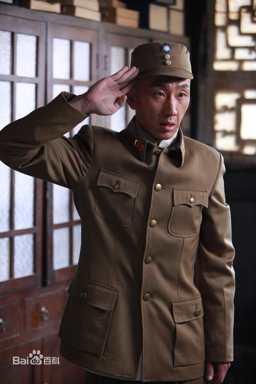 张经伟(JingWei Zhang)演员前后照片