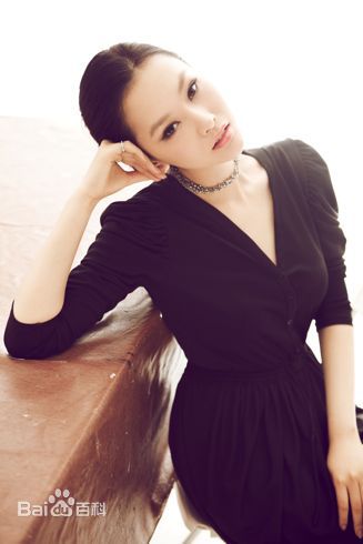 李昕岳(Sienna)最新生活照片