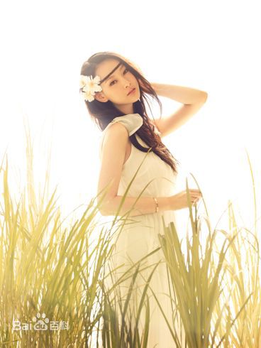 李昕岳(Sienna)最新生活照片