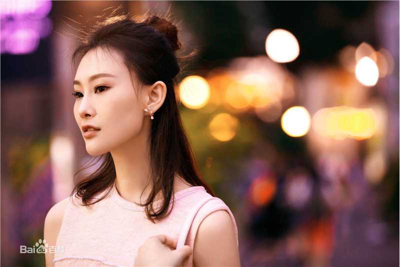 李昕岳(Sienna)最新靓丽图集