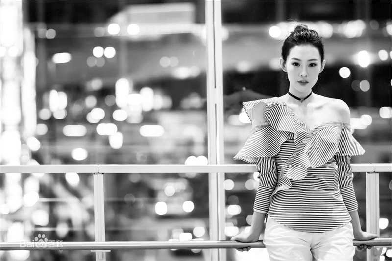 李昕岳(Sienna)最新靓丽图集