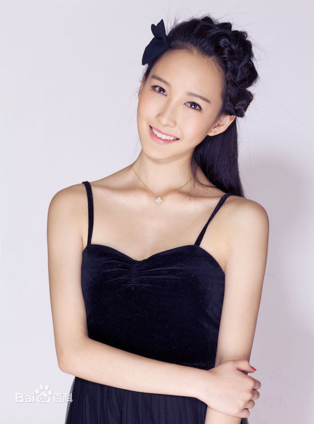 高清王茗(yoomiii)在《楚汉微电影》饰演菊姑娘中的图集