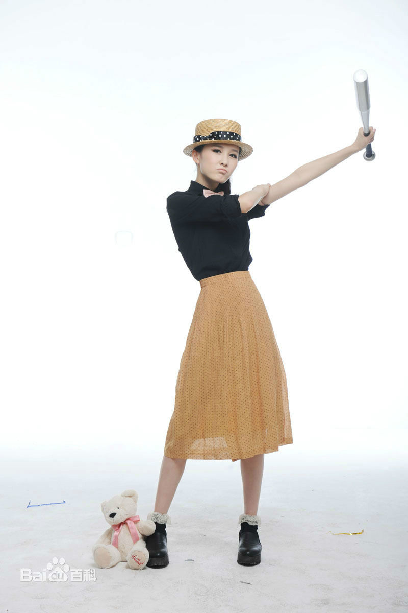 王茗(yoomiii)时尚运动大片生活照