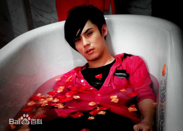 陈奕(Andy Chen)参演现代电视剧性感图片图集