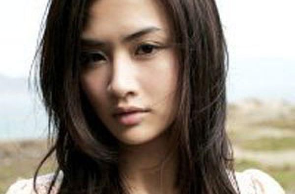 高清卢颂之(DaDa Lo)图片