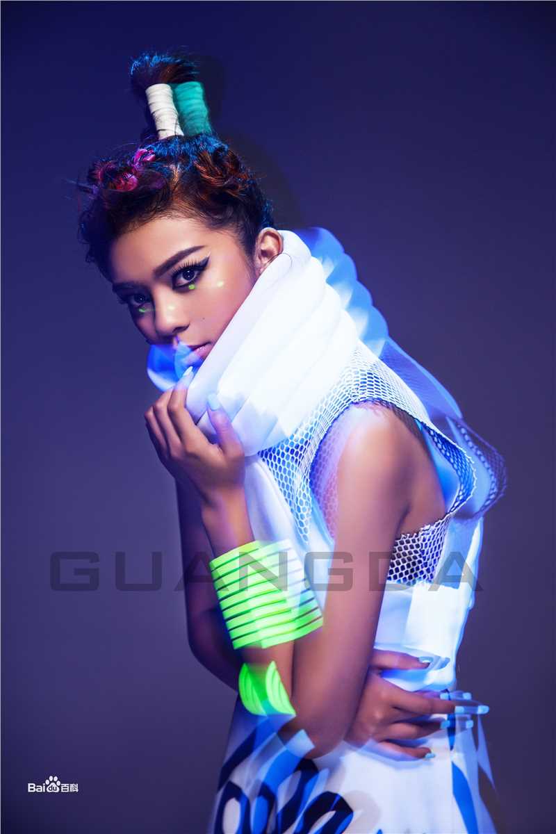 谈莉娜(Renata Tan)高清图册