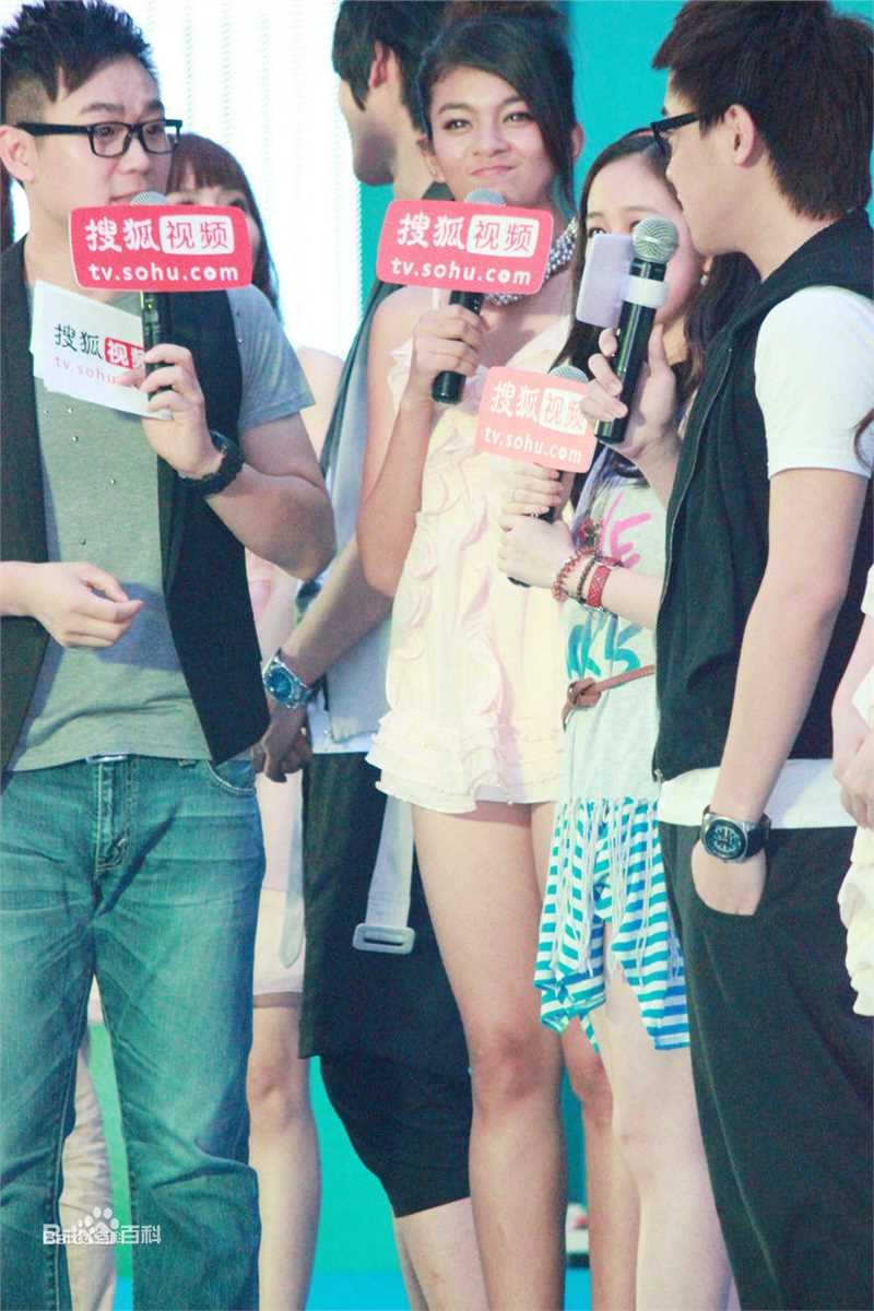 谈莉娜(Renata Tan)出席活动前后照片