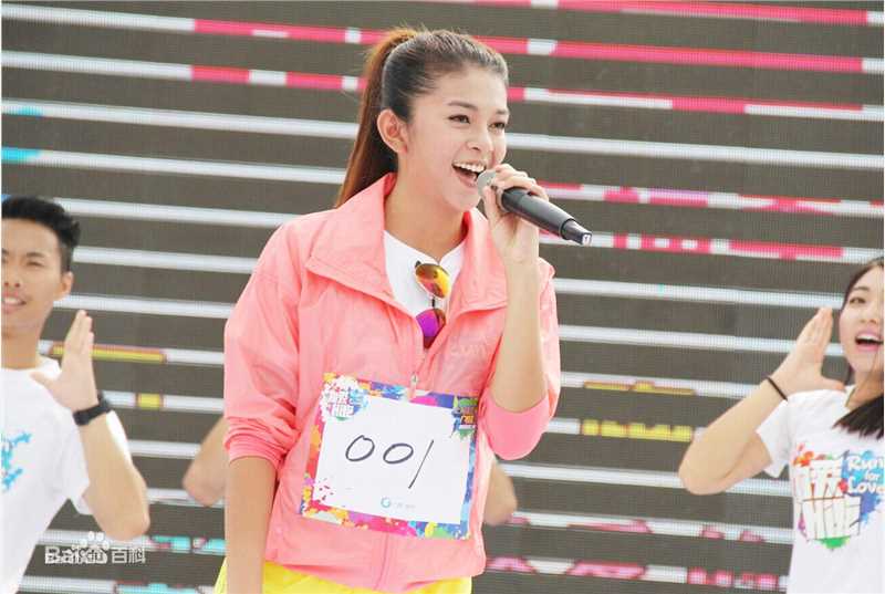 谈莉娜(Renata Tan)出席活动前后照片