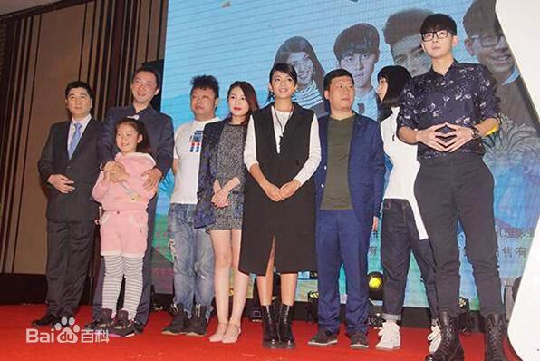 谈莉娜(Renata Tan)出席活动前后照片