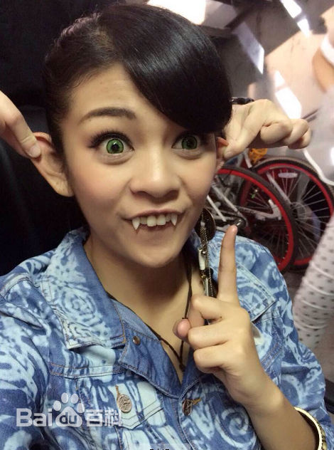 最新谈莉娜(Renata Tan)在《四大萌捕》中的壁纸