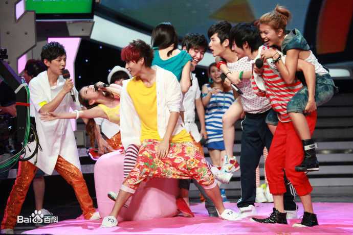 谈莉娜(Renata Tan)综艺栏目壁纸壁纸